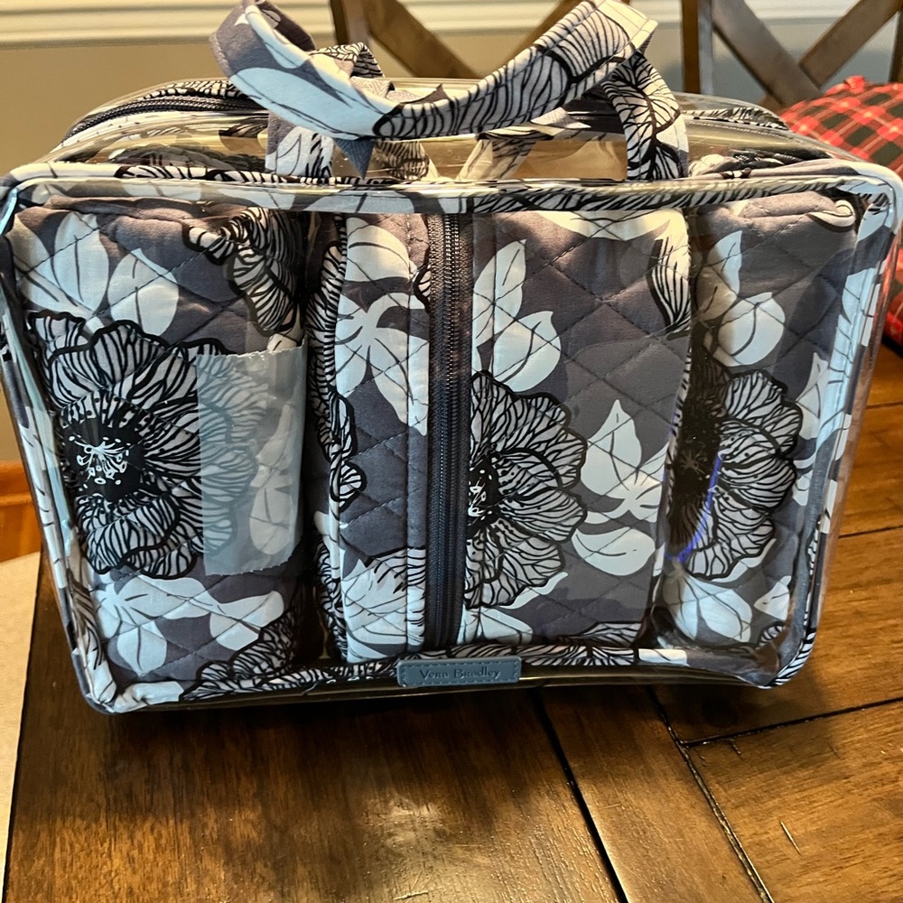 Vera Bradley 4 Piece Cosmetic Bag Set NWT